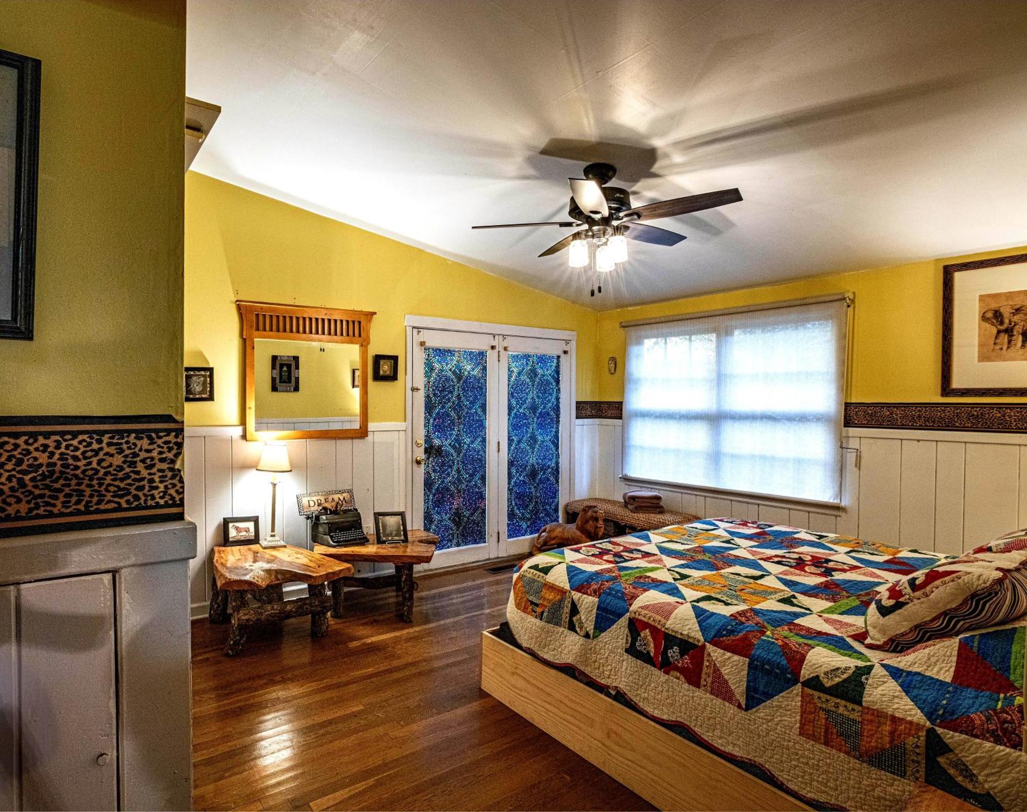 Bear Creek Lodge And Cabins In Helen Ga - Pet Friendly, River On Property, Walking Distance To Downtown Helen Exterior foto